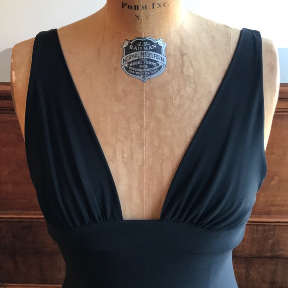 Little black dress - Picture 2 of 5